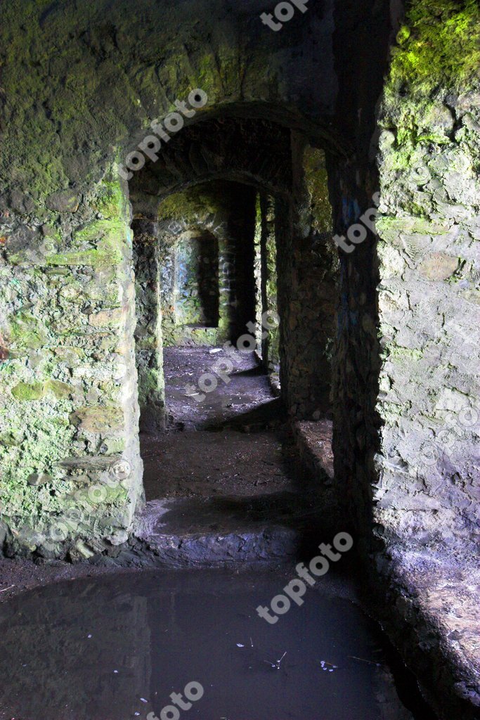 Th Century Hunting Lodge On Montpellier Hill Known As The Hellfire