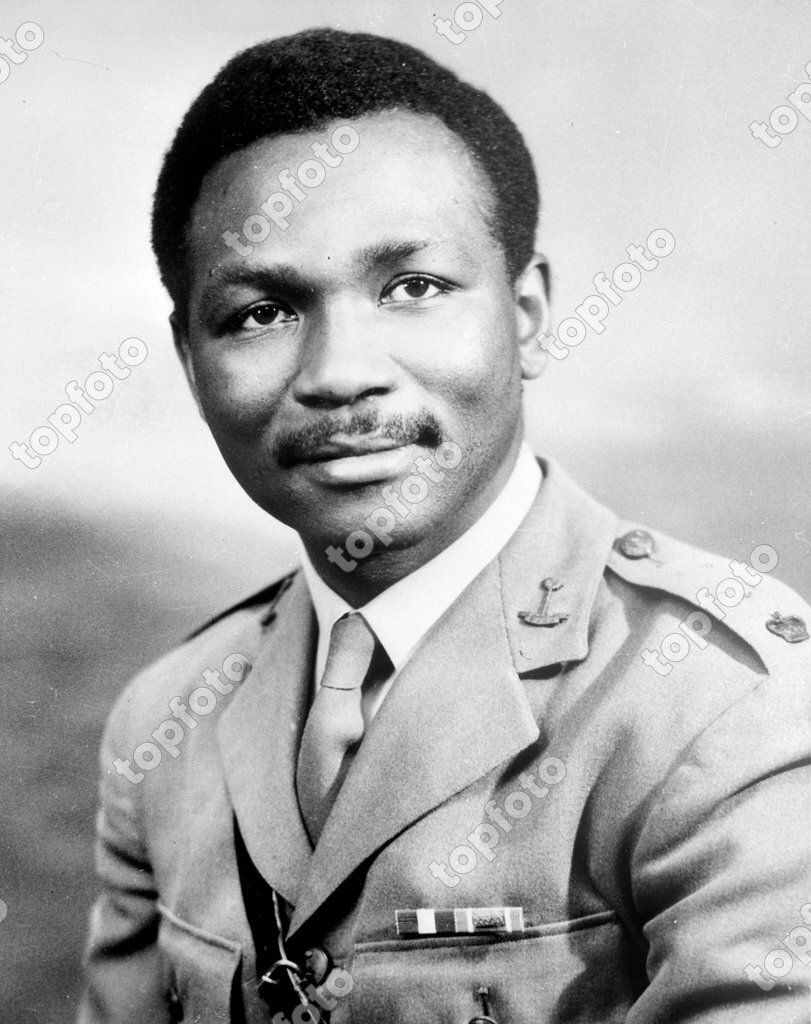 Sandhurst England Lieutenant Colonel Yakubu Gowan 32 of the Nigerian ...