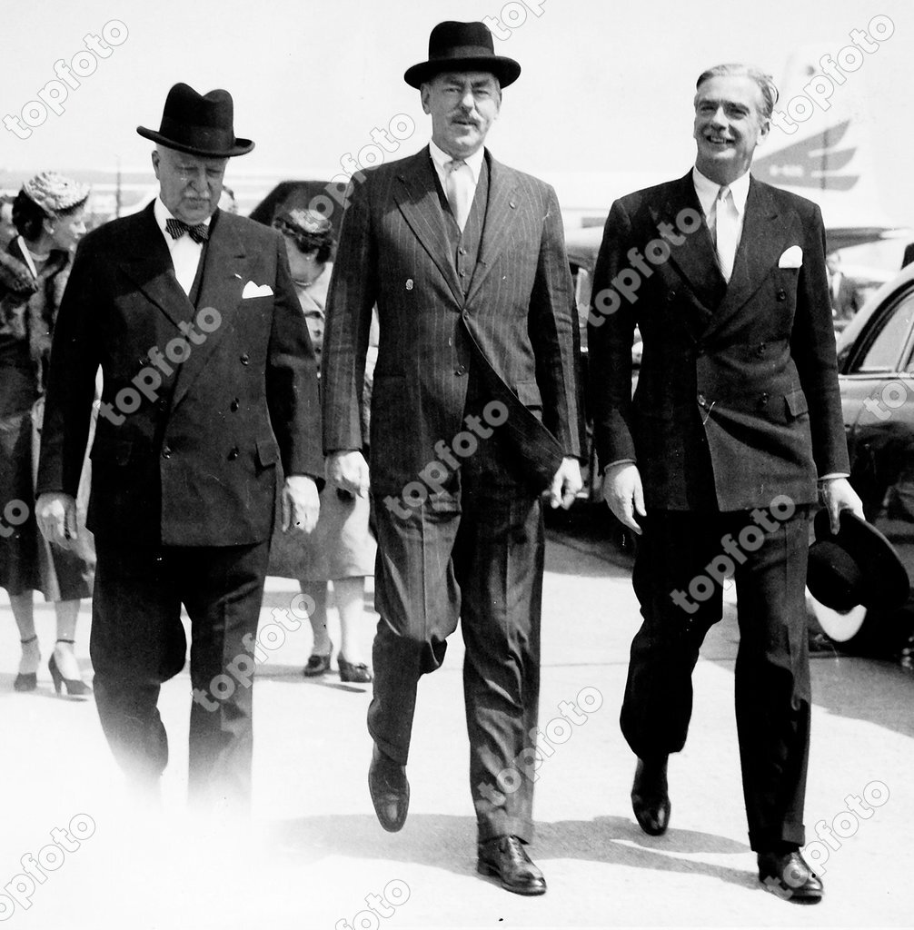 Dean Acheson Us Secretary Of State Arriving London Airport Is Met By Walter Gifford Us Ambassador In London And Anthony Eden Topfoto