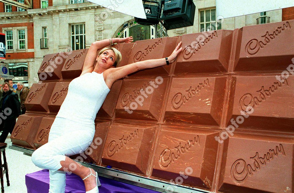 biggest chocolate bar in the world