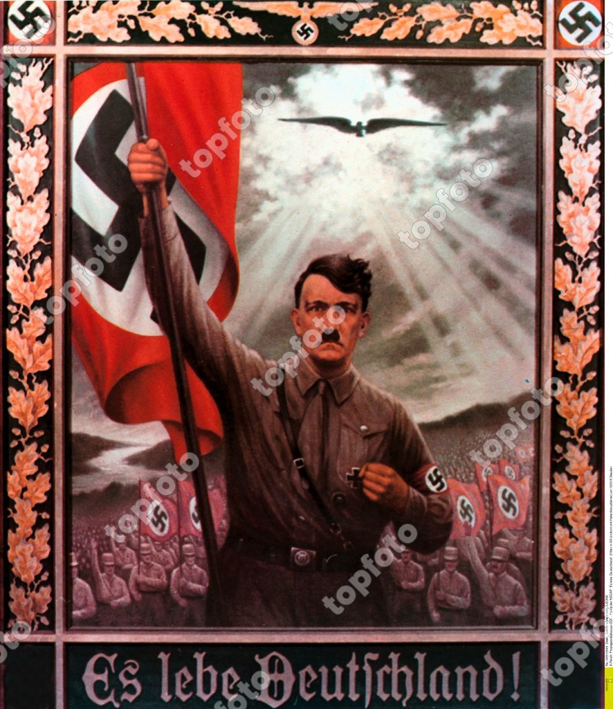 Third Reich propaganda .COL - Plakat der NSDAP 'Es lebe Deutschland' (Hitler in mit Hakenkreuzfahne) um 1933 K.Stauber - TopFoto