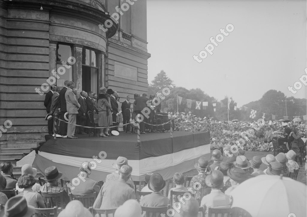 Princess Beatrice at Northwood House Cowes Isle of Wight 1929